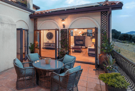French Windows vs Sliding Windows: A Design Comparison