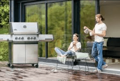 The Ultimate Guide to Choosing the Right Outdoor Grill for Your Backyard